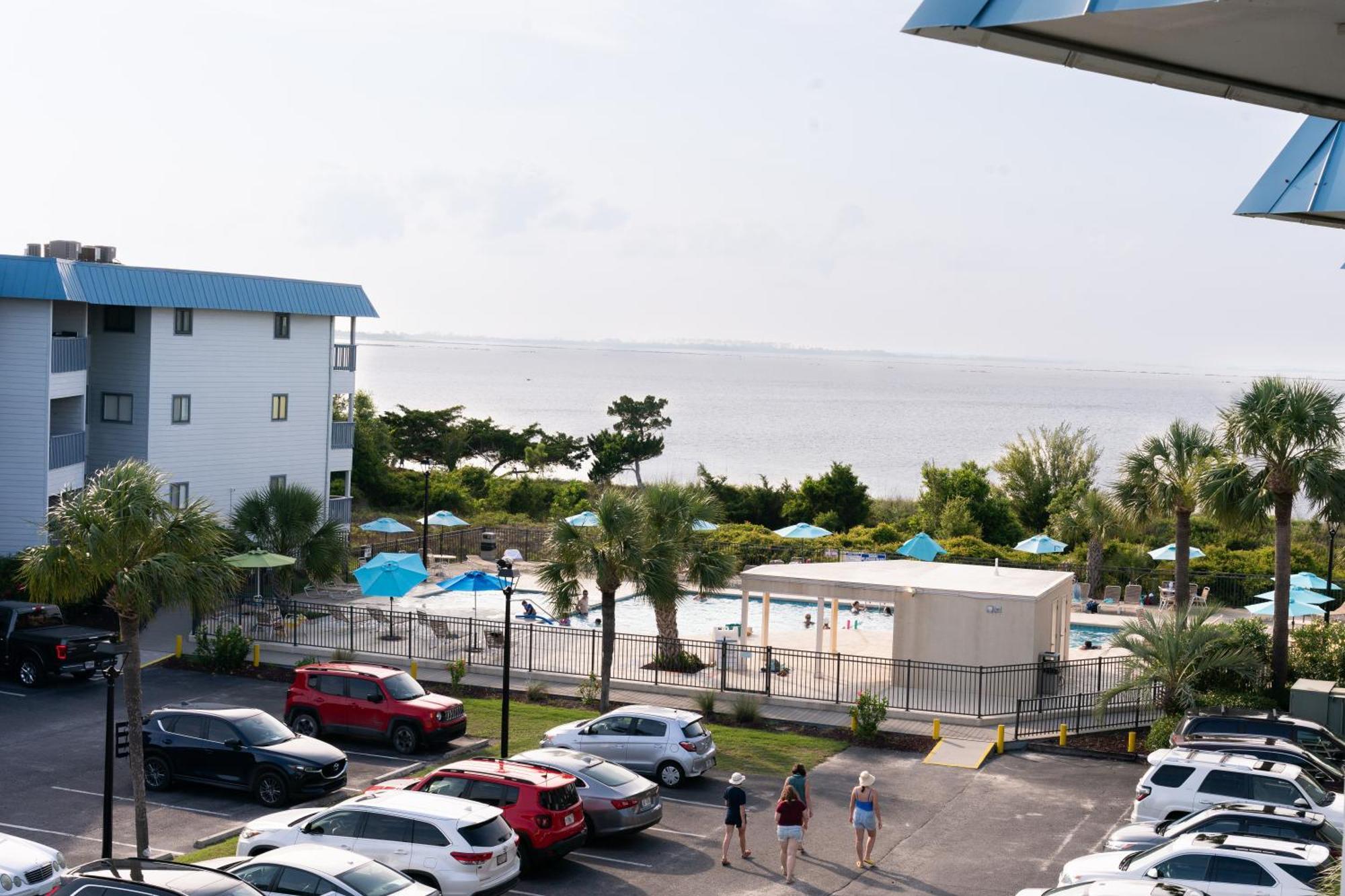 Beach-Pool-Private Balcony Lägenhet Tybee Island Exteriör bild